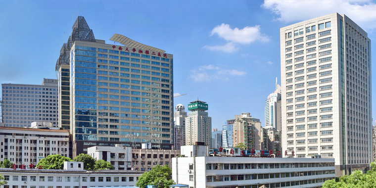 中南大學湘雅二醫院家具工程案例